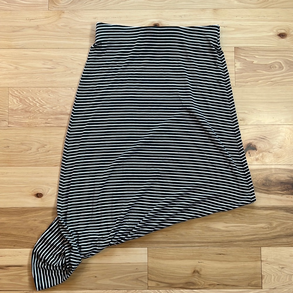 Ann Taylor Stretchy Striped Maxi Skirt | Size Medium